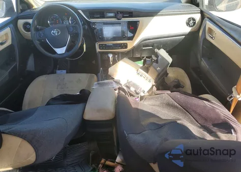 2018 Toyota Corolla L z USA, uszkodzony, nr VIN 2T1BURHE6JC043654